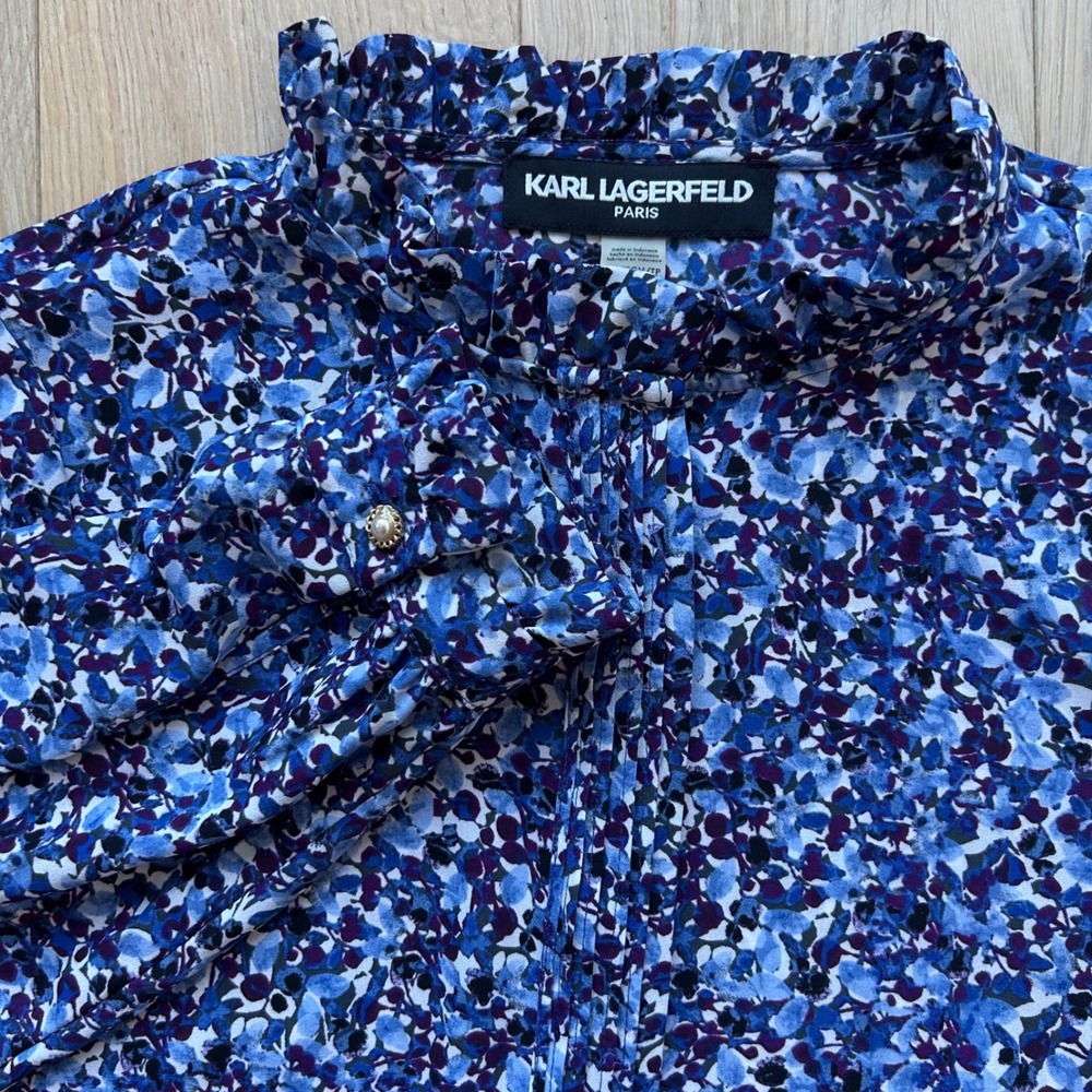 Karl Lagerfeld Paris Blouse Womens XS Blue Purple Floral Ruffle High Neck Pearl